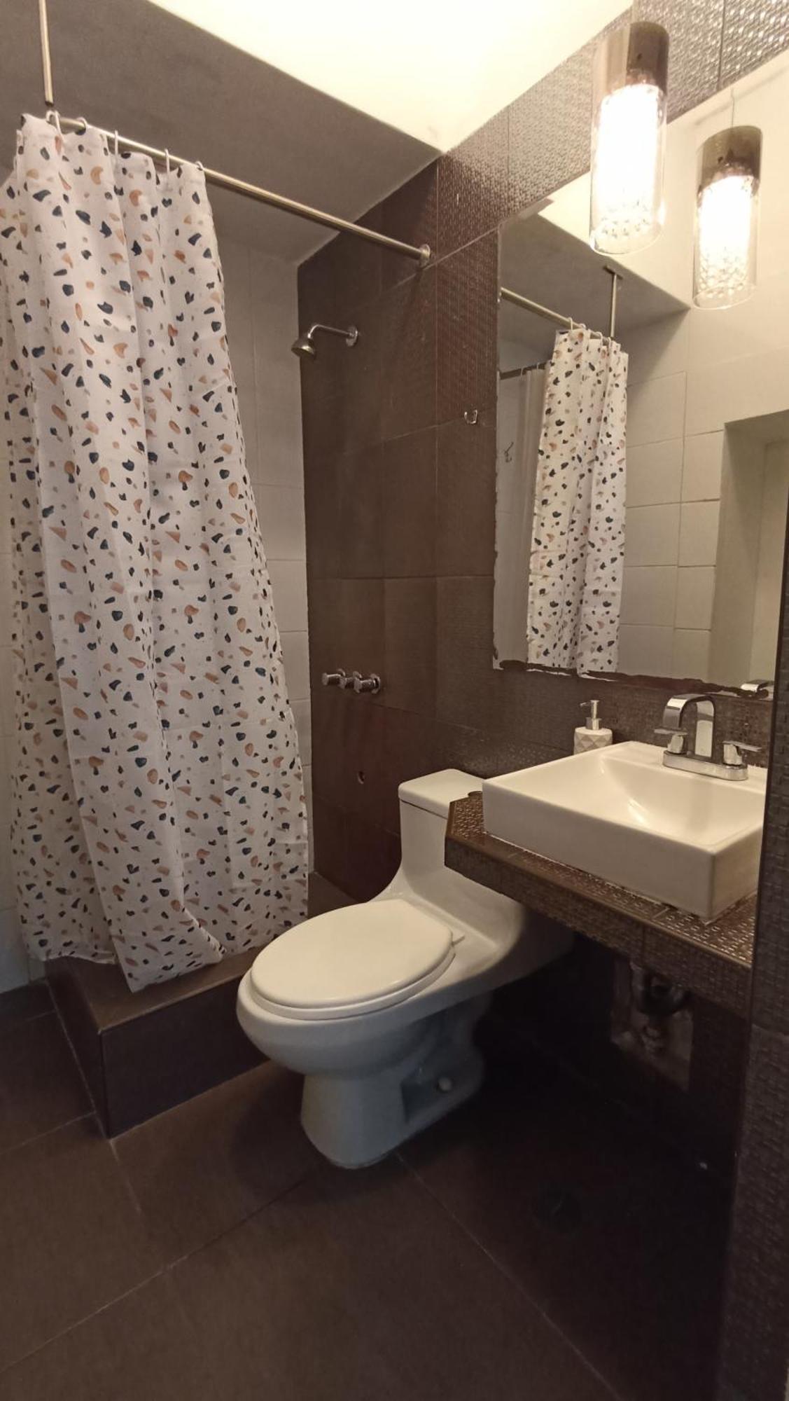 Miraflores Private Rooms - Mystay Guesthouse - Cocina Compartida - Terraza Lima Ngoại thất bức ảnh